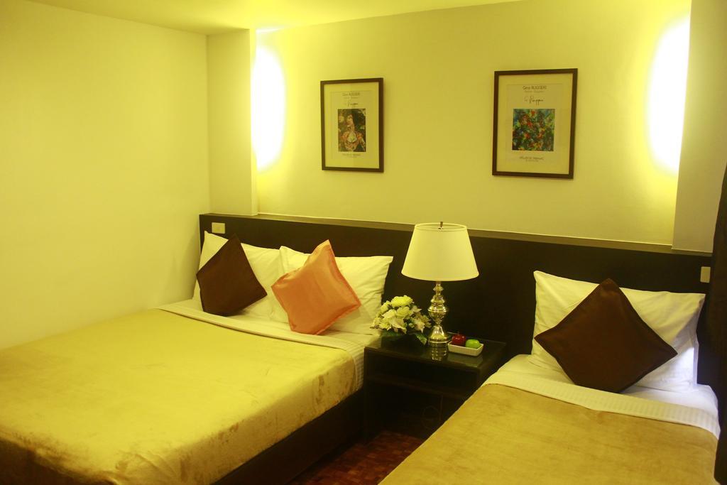 فندق مانيلافي  فندق جيرفاسيا ماكاتي الغرفة الصورة